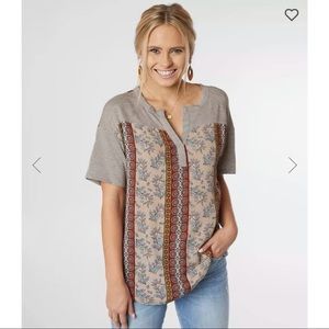 NWT - Daytrip paisley split neck top - size M